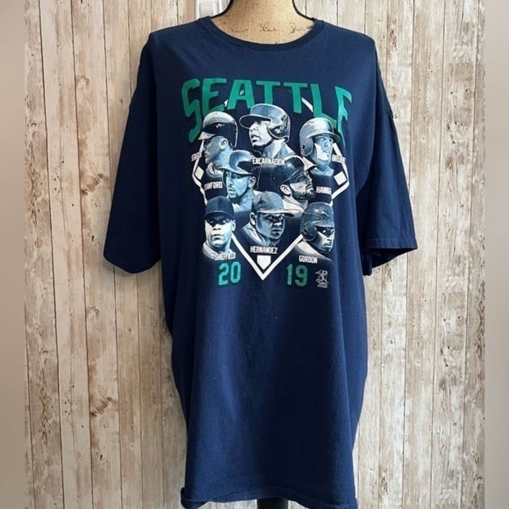 Seattle Mariners Navy 2019 Graphics Tee Shirt